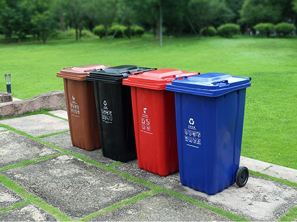 環(huán)衛垃圾桶